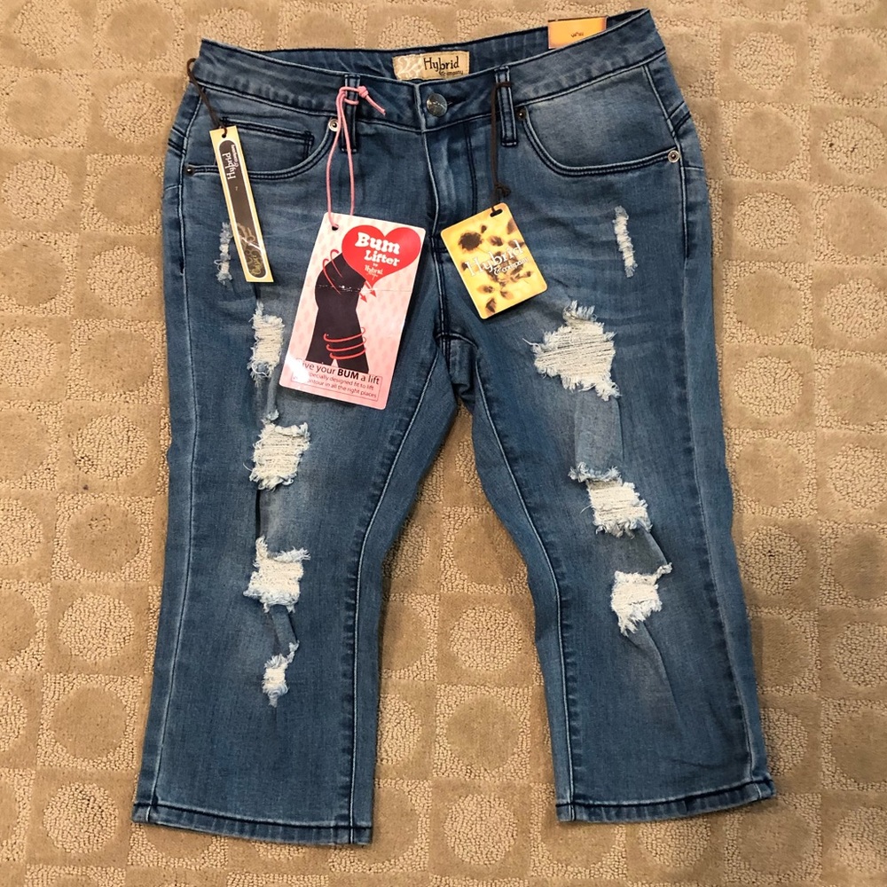 Hybrid and Company Capris